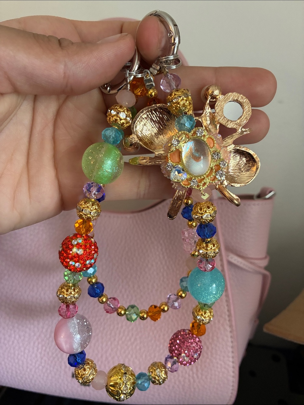 Colorful Crystal Seastar and clams Beaded Bag Chain - Picture 3 of 3